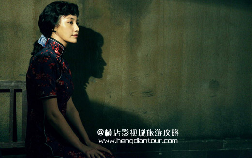 《暴雨将至》横店紧张拍摄，杨雪穿旗袍装再战年代戏