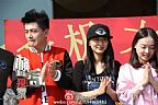 郭珍霓出席横店潜伏在黎明之前剧组开机仪式现场照片
